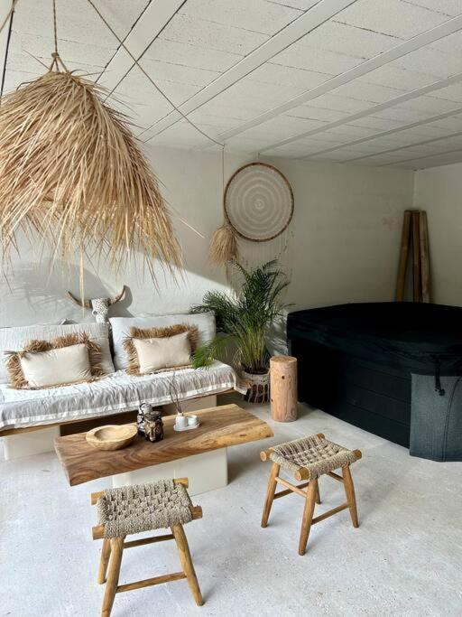 Superbe Maison Avec Jacuzzi Ventabren エクステリア 写真