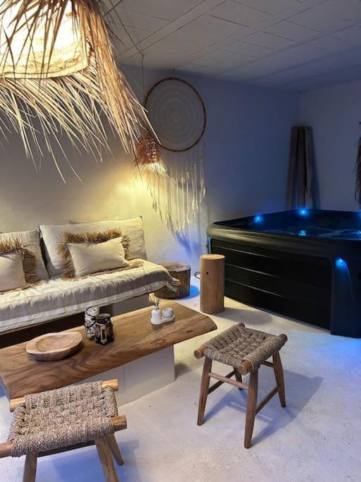 Superbe Maison Avec Jacuzzi Ventabren エクステリア 写真