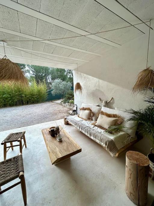 Superbe Maison Avec Jacuzzi Ventabren エクステリア 写真