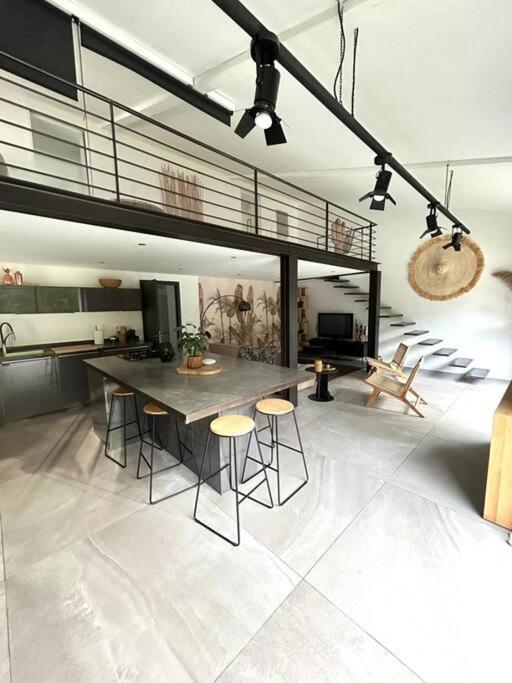 Superbe Maison Avec Jacuzzi Ventabren エクステリア 写真